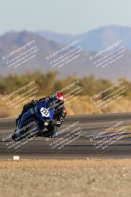 media/Dec-09-2023-SoCal Trackdays (Sat) [[76a8ac2686]]/Turn 15 Set 2 (245pm)/